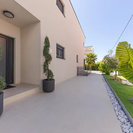 Luxury My Wish With Pool Villa Kastel Stari