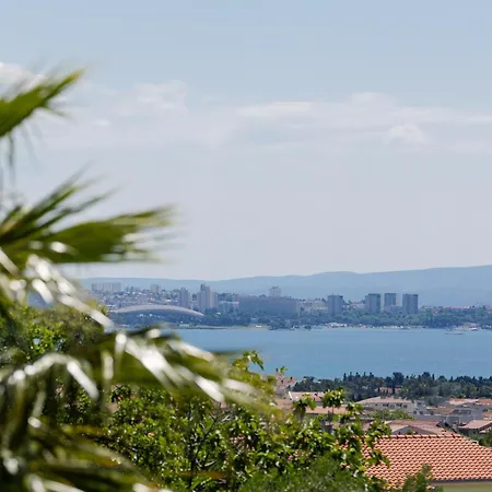 Villa Luxury My Wish With Pool Kastel Stari