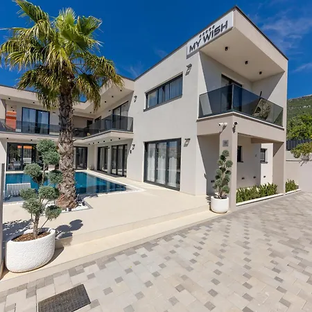 Luxury My Wish With Pool Villa
