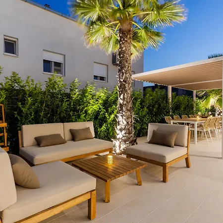 Luxury My Wish With Pool Kastel Stari