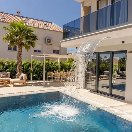 Luxury My Wish With Pool *
